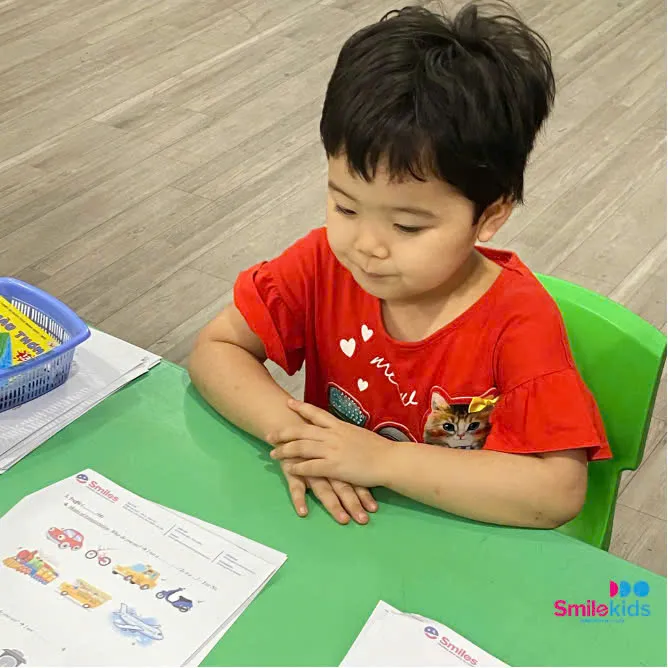 SmileKids thực hiện đánh giá toàn diện các kỹ năng của bé
